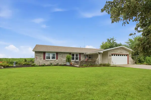 24208 W Frances Court, Shorewood, IL 60404