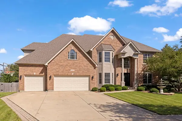 27107 Thornwood Boulevard, Plainfield, IL 60585