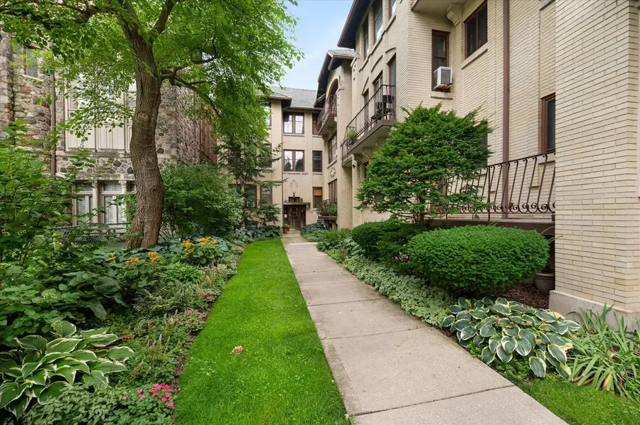 949 Lake Street #1F, Oak Park, IL 60301 - #3
