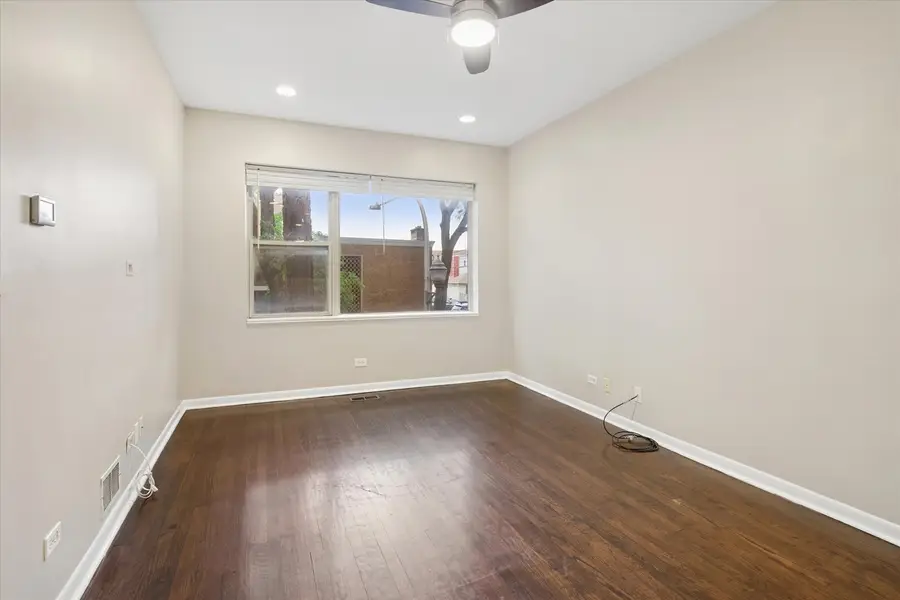 3923 W Ainslie Street #1E, Chicago, IL 60625 - #3