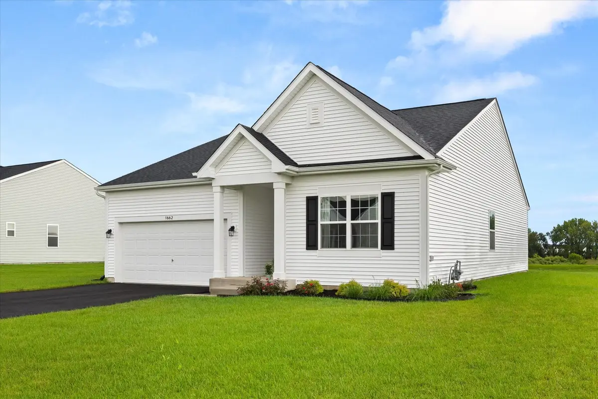 1662 Patterson Avenue, North Aurora, IL 60542 - #1