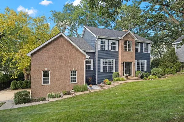 399 Asbury Avenue, Fox River Grove, IL 60021
