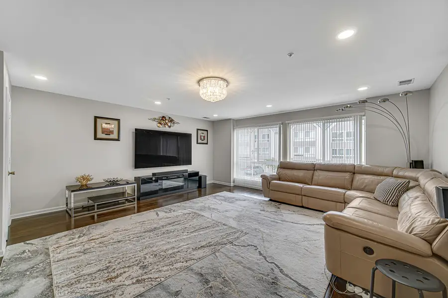 673 E Fountainview Drive #673, Mundelein, IL 60060 - #2