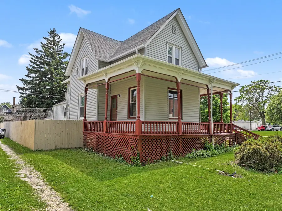 417 S 3rd Avenue, Maywood, IL 60153 - #2