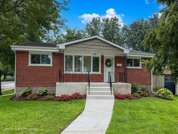 7101 W 114th Place, Worth, IL 60482