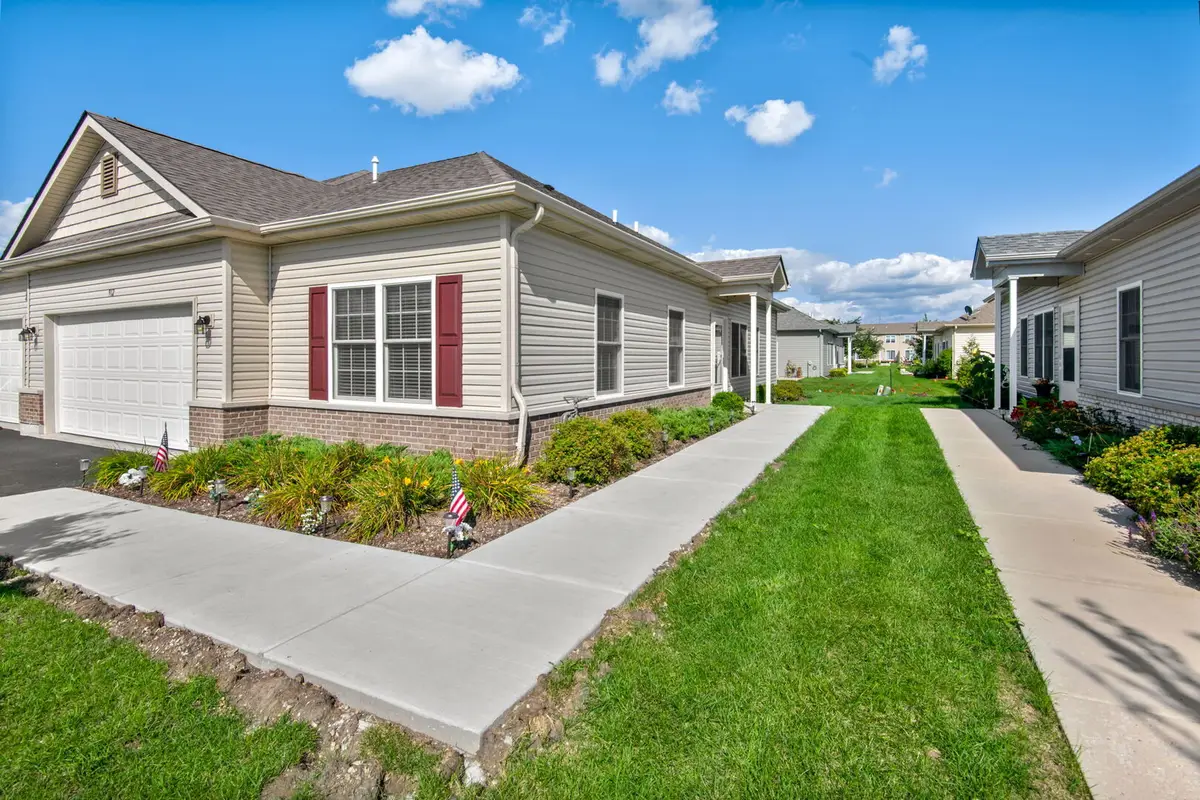 912 Baltimore Street, McHenry, IL 60050 - #1