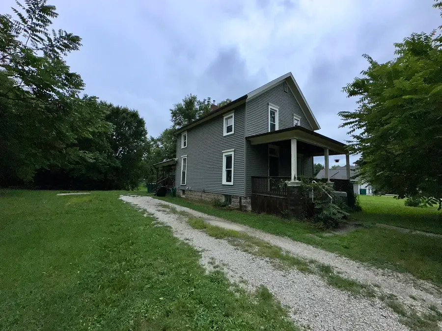 207 Cottage Street, Streator, IL 61364 - #2