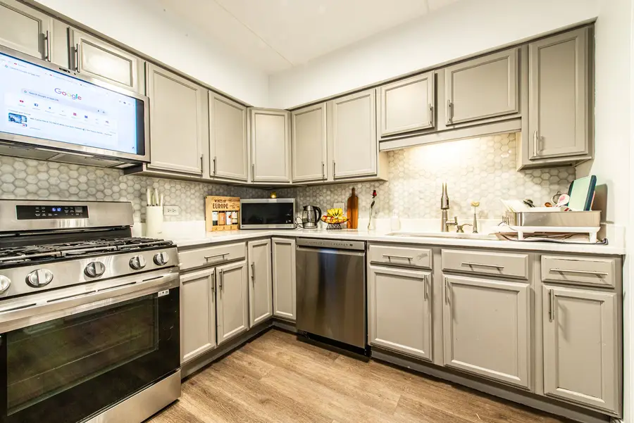 9864 W Leland Avenue #311, Schiller Park, IL 60176 - #2