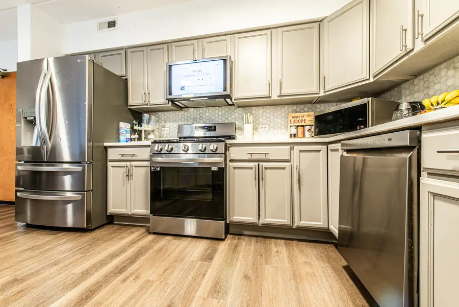 9864 W Leland Avenue #311, Schiller Park, IL 60176 - #3