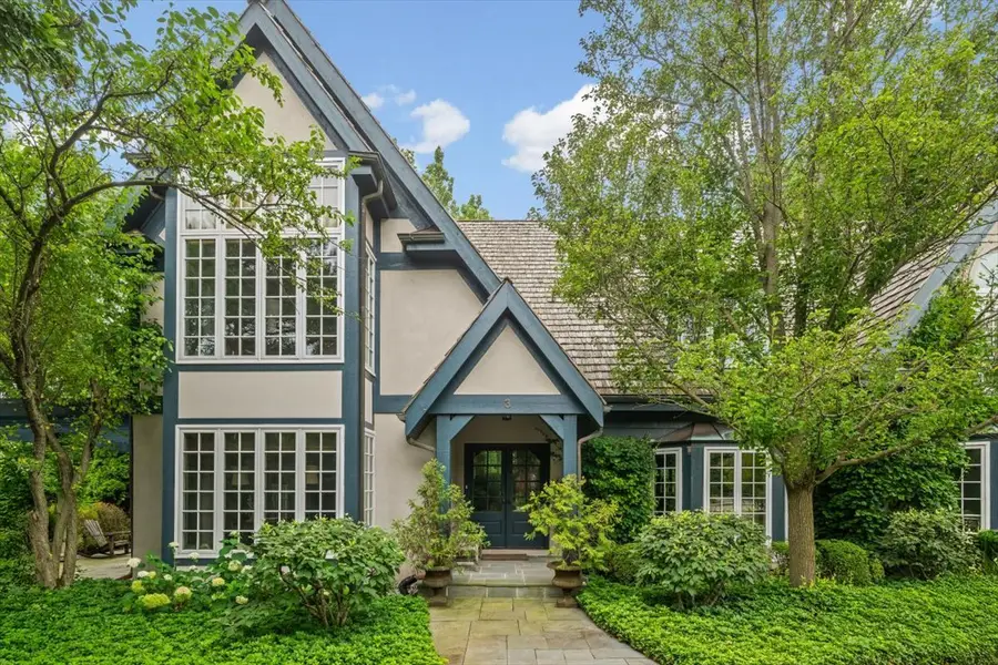 3 Old Hunt Road, Northfield, IL 60093 - #3