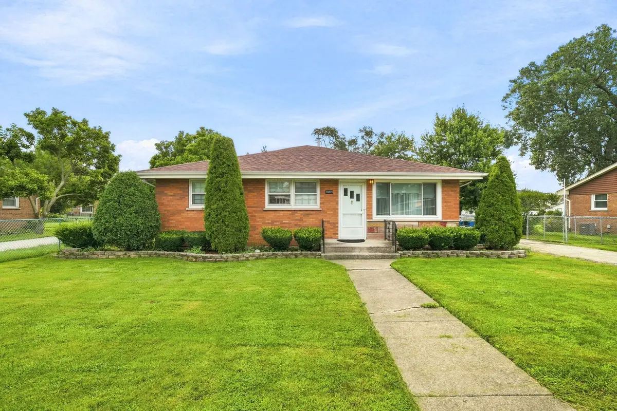 10319 S 82nd Avenue, Palos Hills, IL 60465 - #1