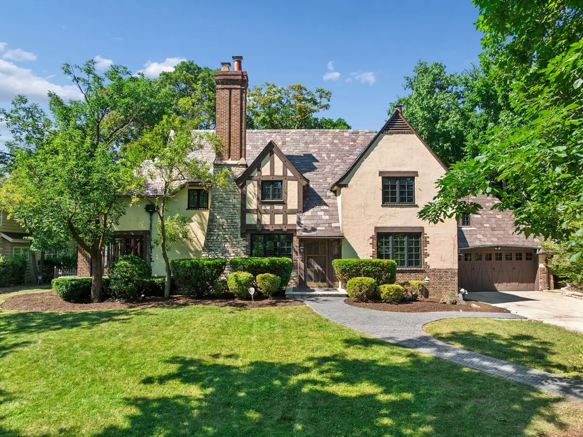 465 Dundee Road, Glencoe, IL 60022 - #1