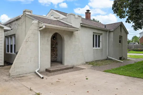 3801 22nd Avenue, Rock Island, IL 61201