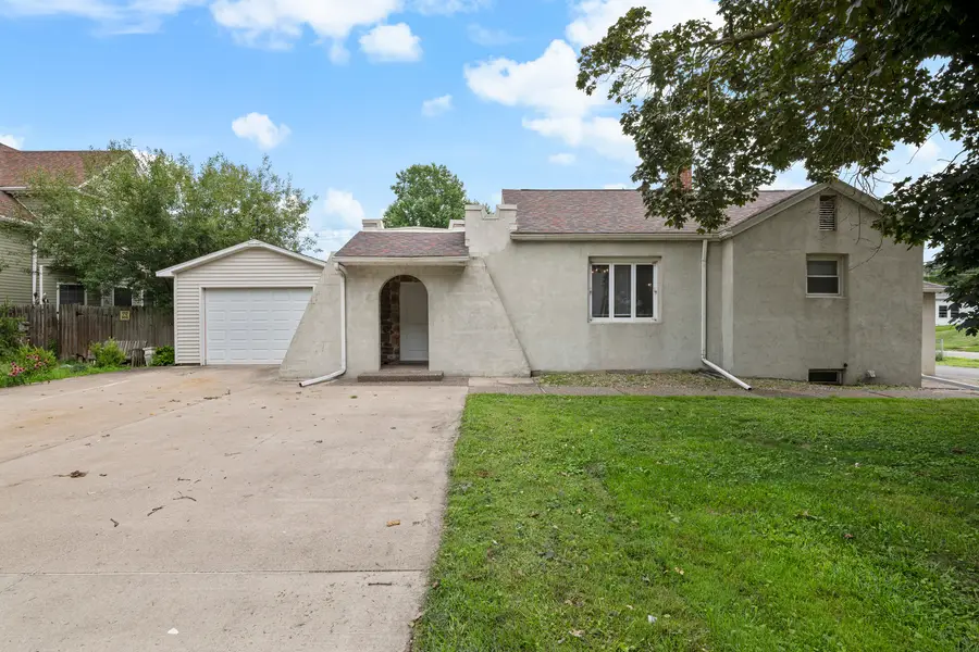 3801 22nd Avenue, Rock Island, IL 61201 - #2
