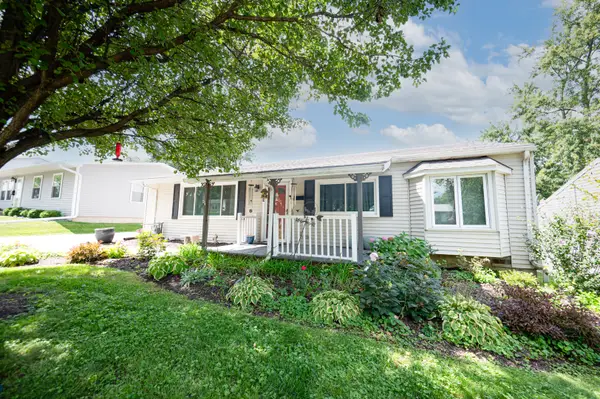 303 Macgregor Road, Lockport, IL 60441
