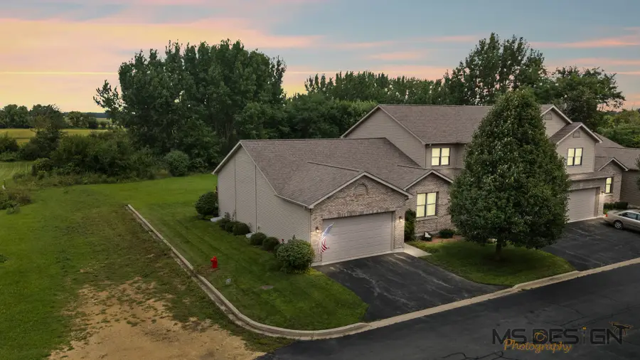 1350 Ridge Drive, Sycamore, IL 60178 - #3