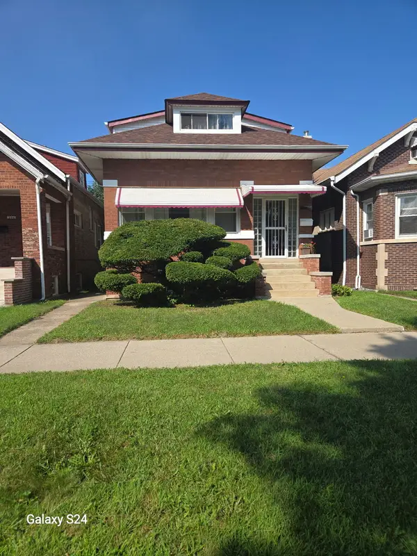 8118 S Rhodes Avenue, Chicago, IL 60619