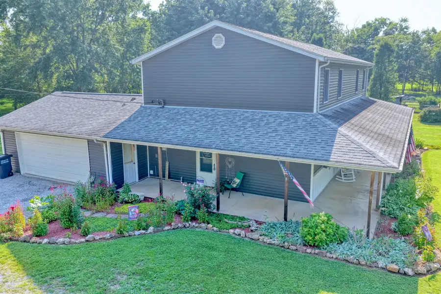 708 E Walnut Street, Steeleville, IL 62288 - #2