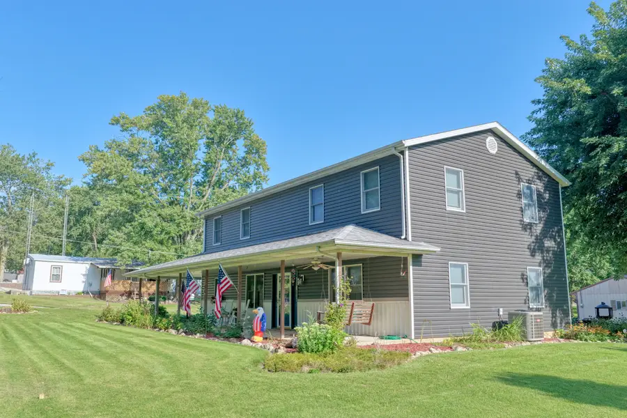 708 E Walnut Street, Steeleville, IL 62288 - #3
