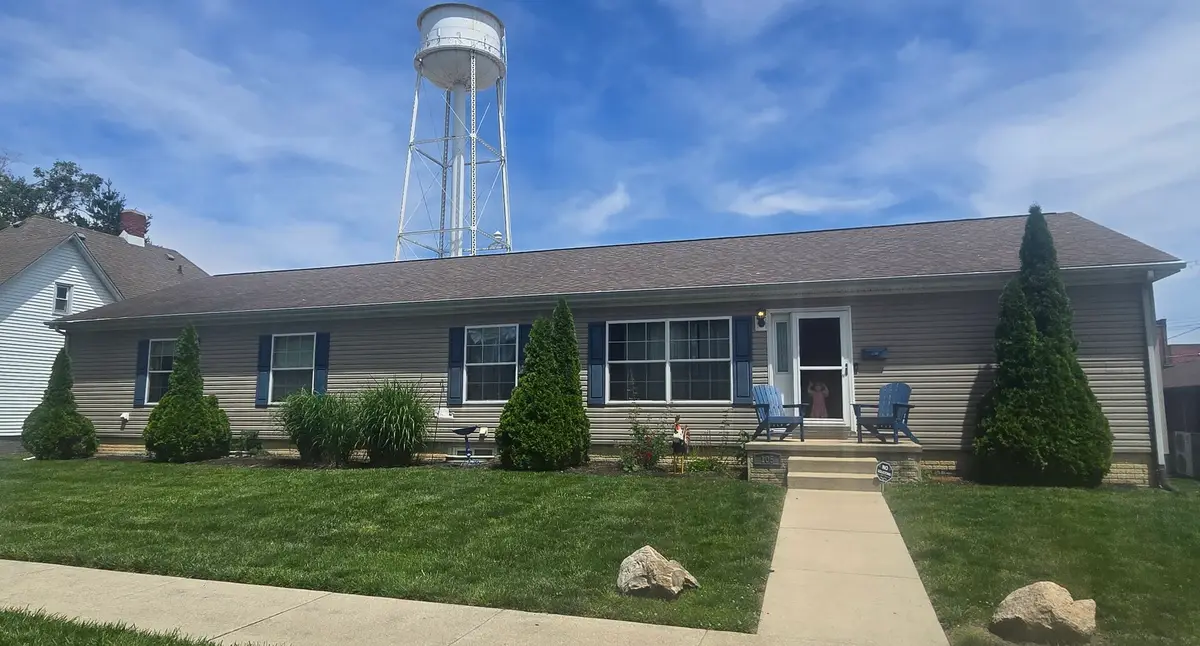 105 N Oak Street, Villa Grove, IL 61956 - #1