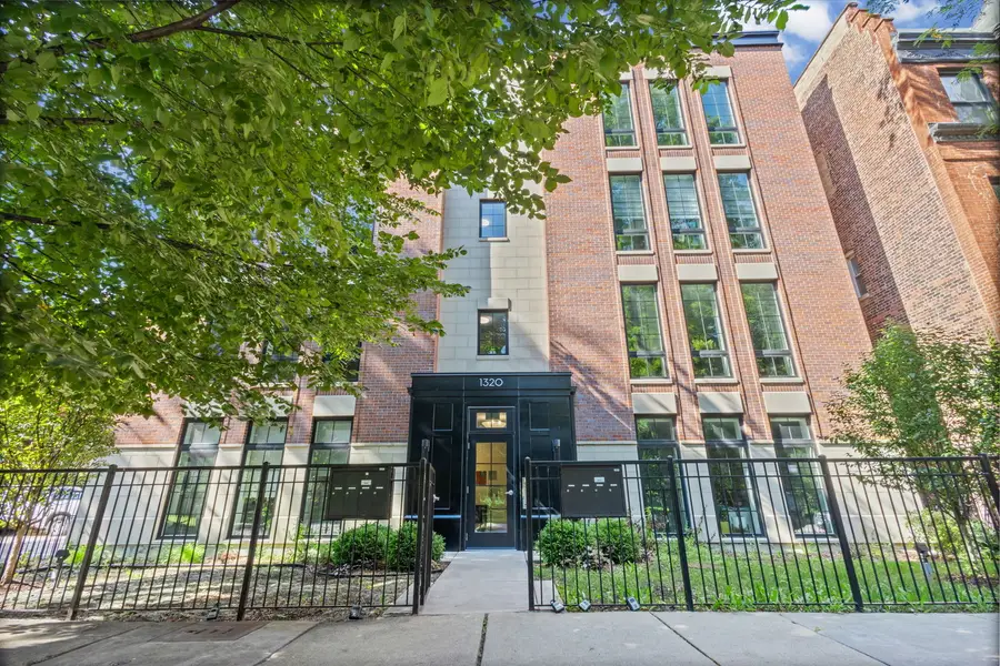 1320 W Lexington Street #2W, Chicago, IL 60607 - #2