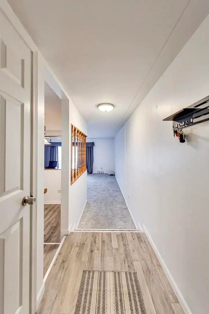 18559 Escanaba Avenue #101, Lansing, IL 60438 - #2
