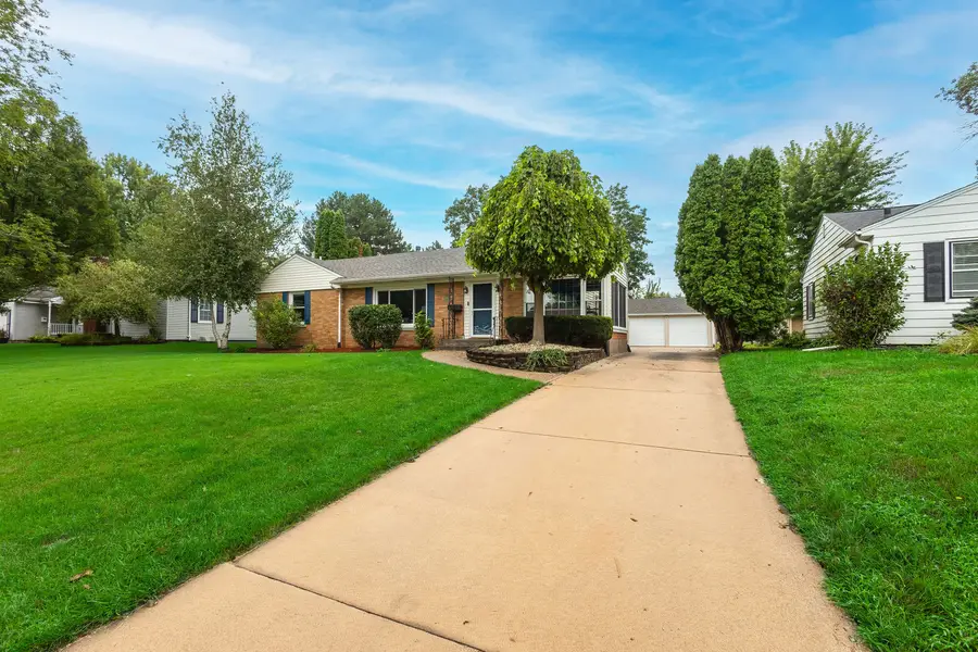 3206 35th Avenue, Rock Island, IL 61201 - #2
