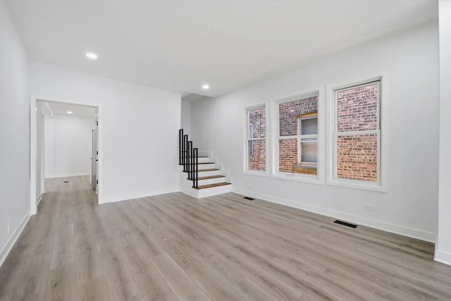 8219 S Throop Street, Chicago, IL 60620 - #3