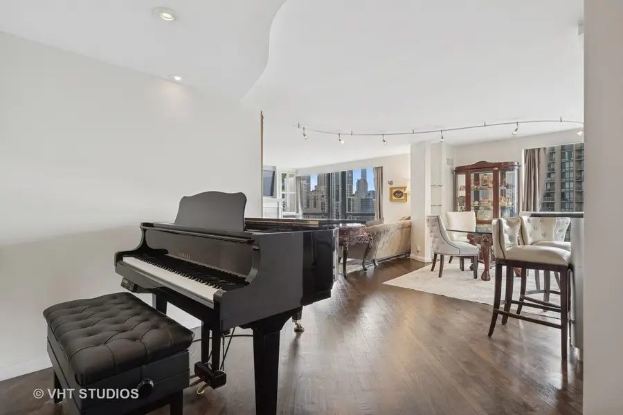 1122 N Clark Street #3301-10, Chicago, IL 60610 - #3
