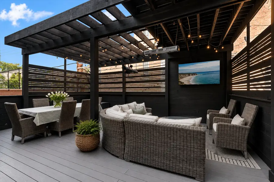 2922 N Sheffield Avenue #1, Chicago, IL 60657 - #2