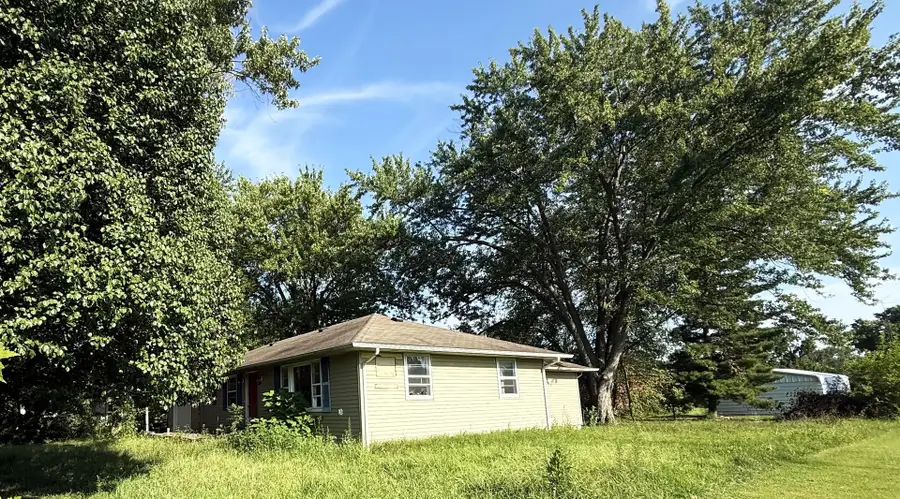 508 Euclid Avenue, Iuka, IL 62849 - #3