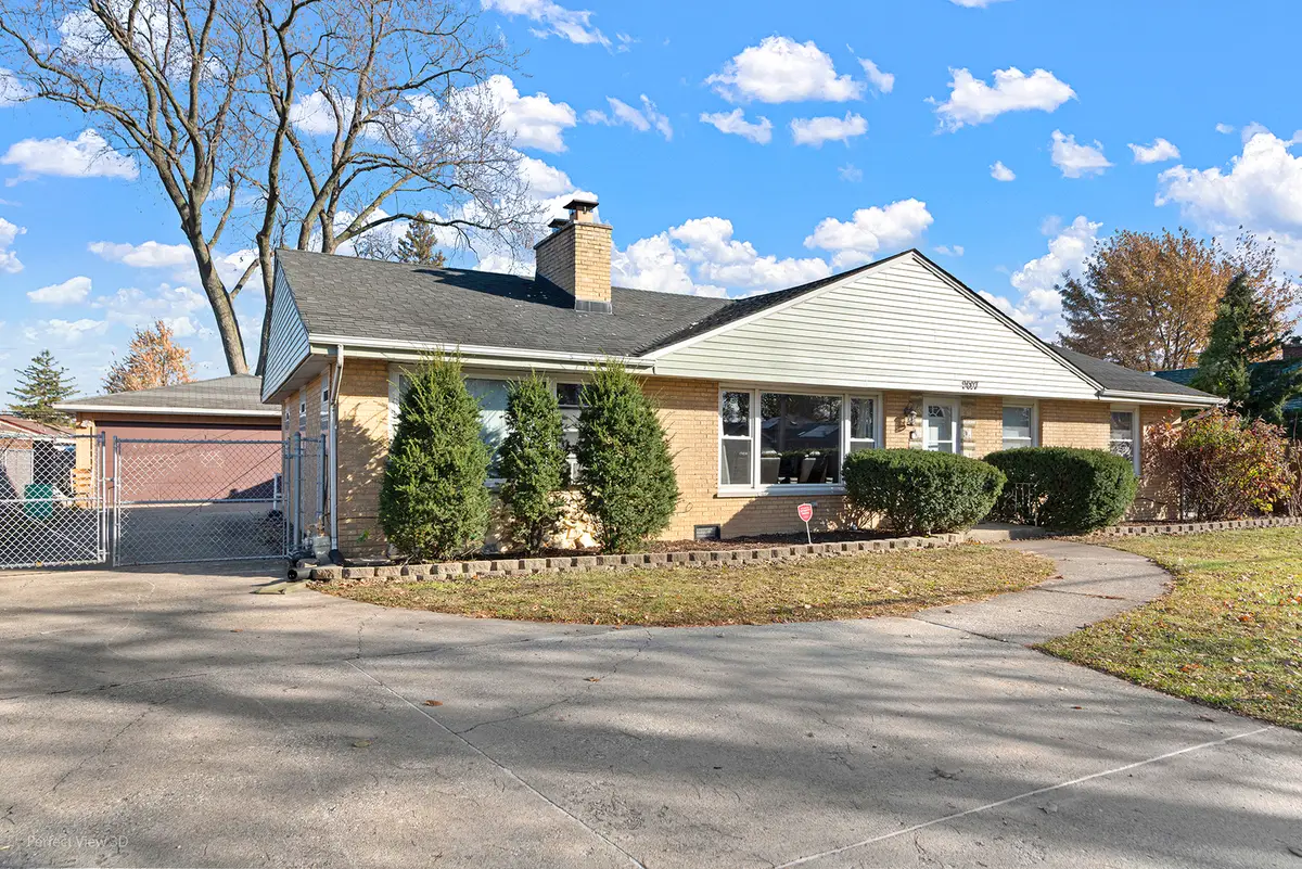 9007 Ridgeland Avenue, Oak Lawn, IL 60453 - #1