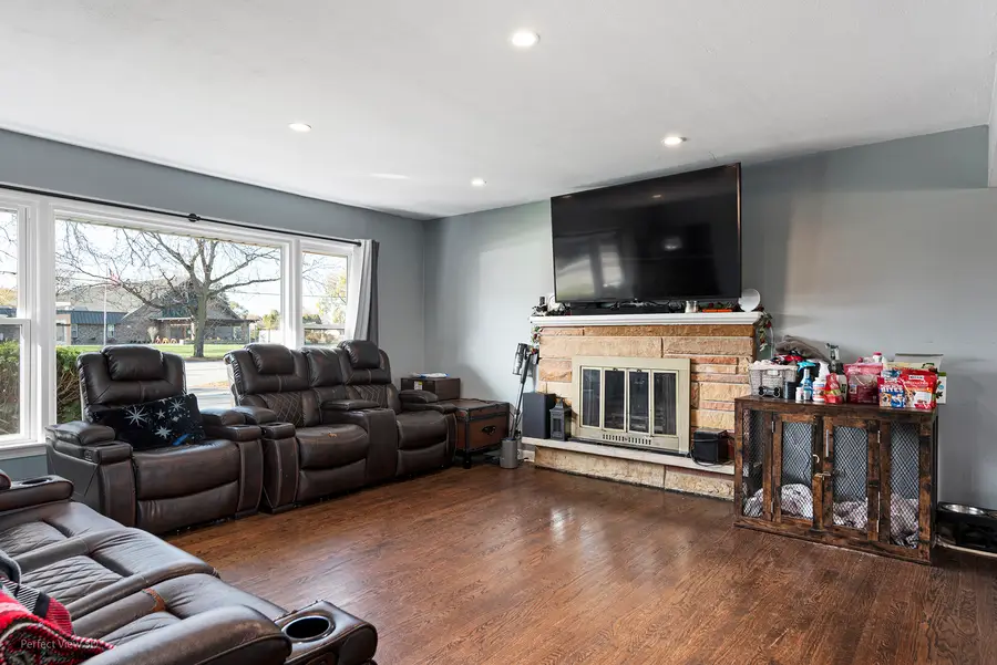 9007 Ridgeland Avenue, Oak Lawn, IL 60453 - #2