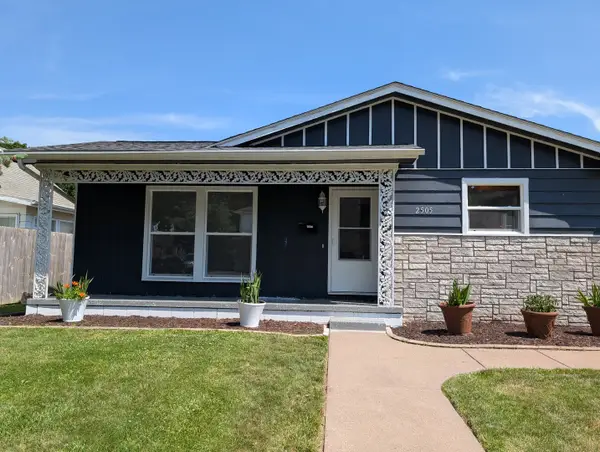 2505 23rd Avenue B Avenue, Moline, IL 61265