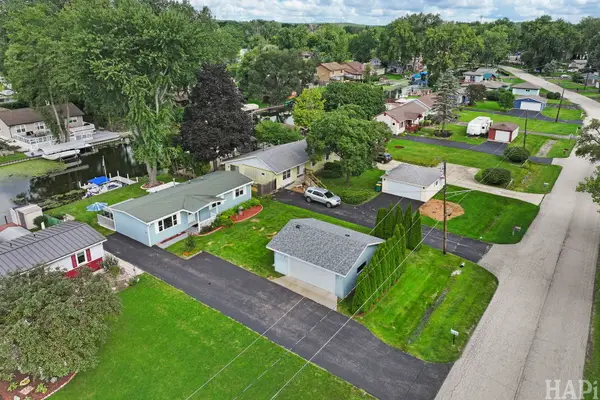 614 Livingston Street, McHenry, IL 60050