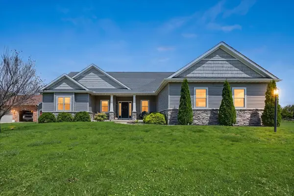 100 Weldon Springs Road, Monticello, IL 61856