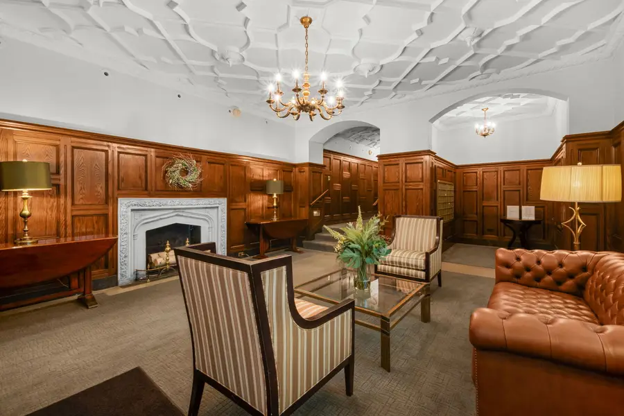5000 S East End Avenue #2A, Chicago, IL 60615 - #3