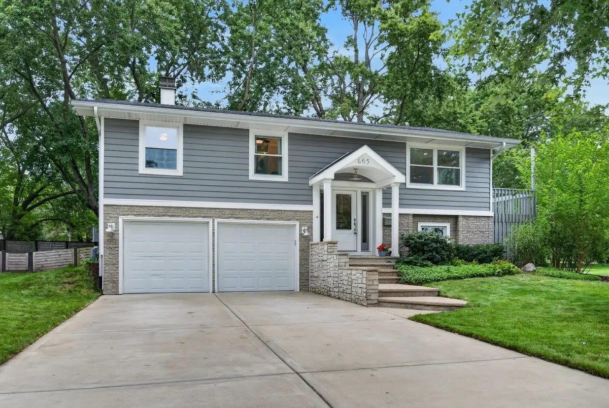 2S465 Barclay Place, Glen Ellyn, IL 60137 - #1