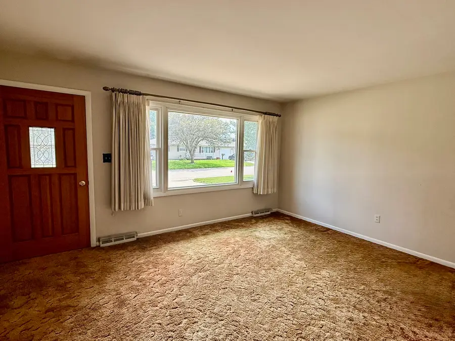 2327 13th Street, Peru, IL 61354 - #3