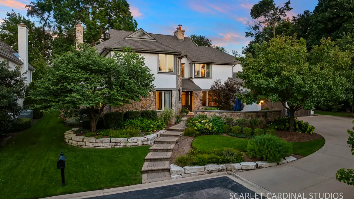 2S037 Country Club Lane, Wheaton, IL 60189 - #1