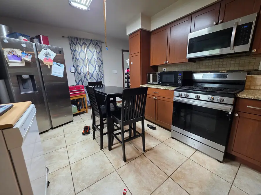 845 N 12th Street, Rochelle, IL 61068 - #2