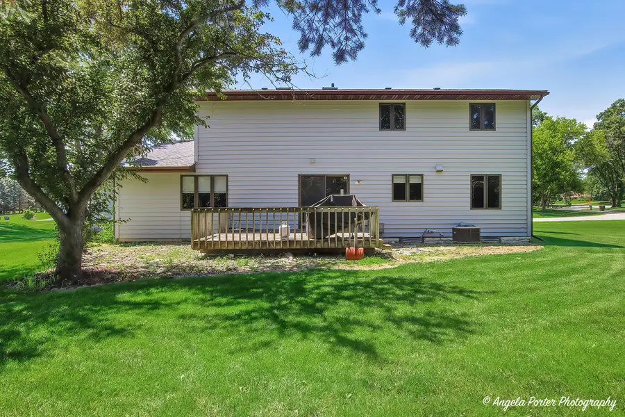 2720 N Patricia Lane, McHenry, IL 60051 - #3