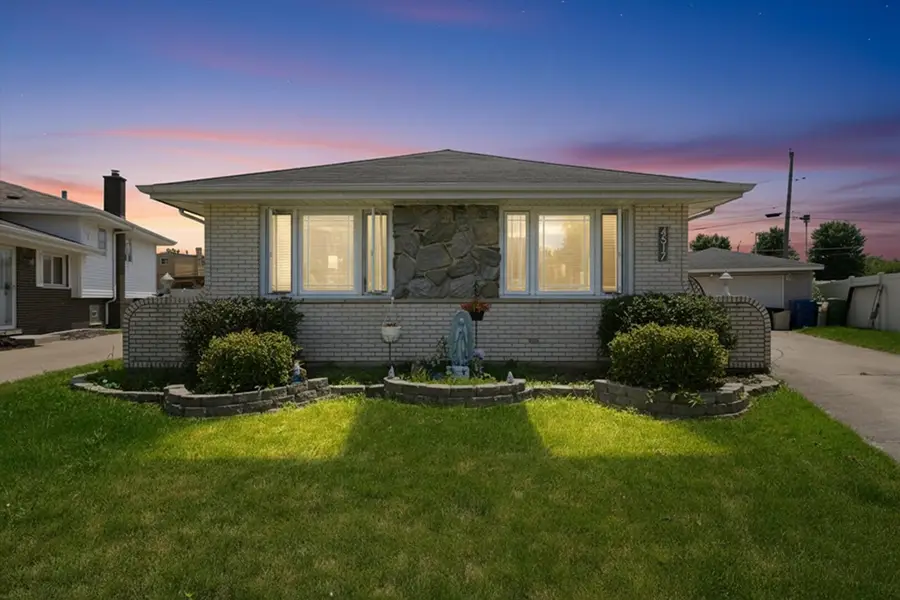 4517 110th Place, Oak Lawn, IL 60453 - #2