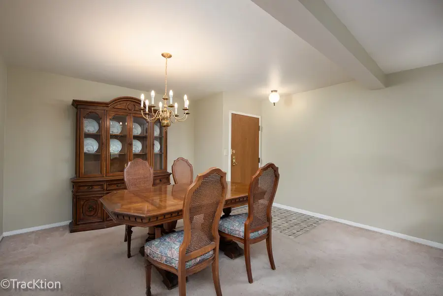 7525 Nantucket Drive #405, Darien, IL 60561 - #2