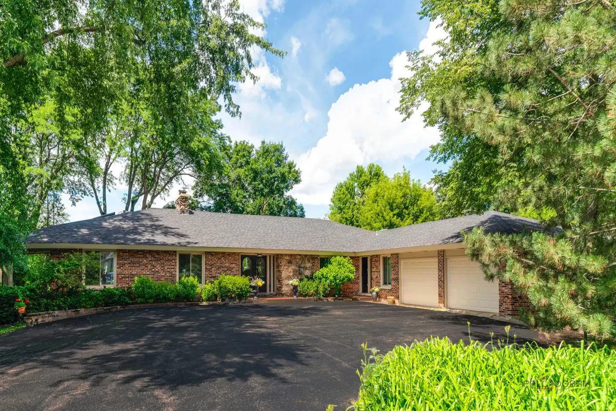 2432 Federal Court, Long Grove, IL 60047 - #1