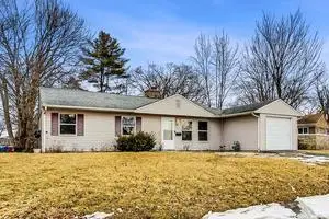 318 Marquette Street, Park Forest, IL 60466 - #2