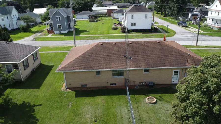 201 W Dorion Street, Beaverville, IL 60912 - #3