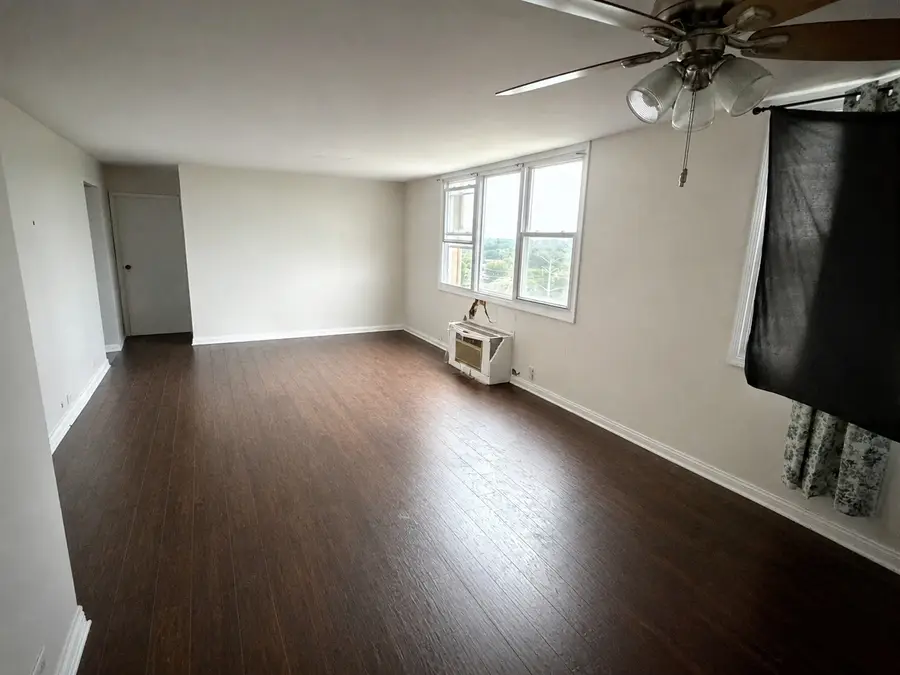 4300 W Ford City Drive #A1006, Chicago, IL 60652 - #3