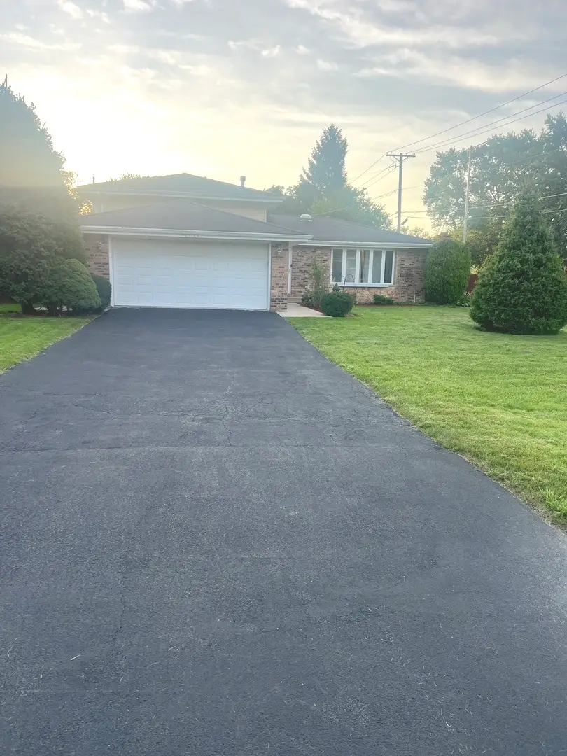 10257 S 82nd Court, Palos Hills, IL 60465 - #1