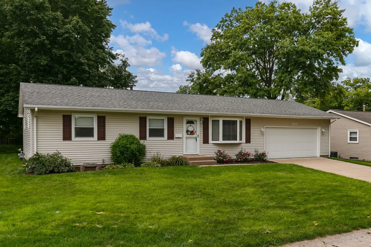 2813 9th Street, East Moline, IL 61244 - #1